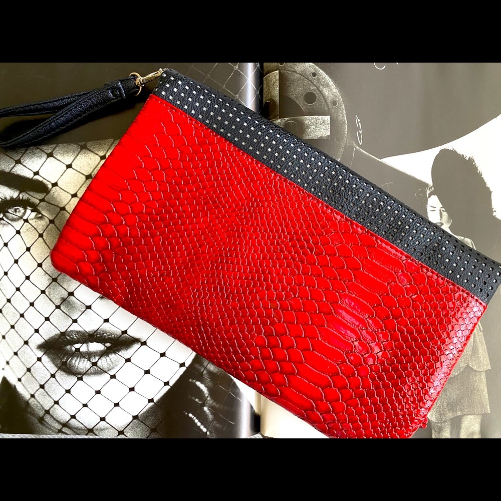 Beautiful red/black Clutch